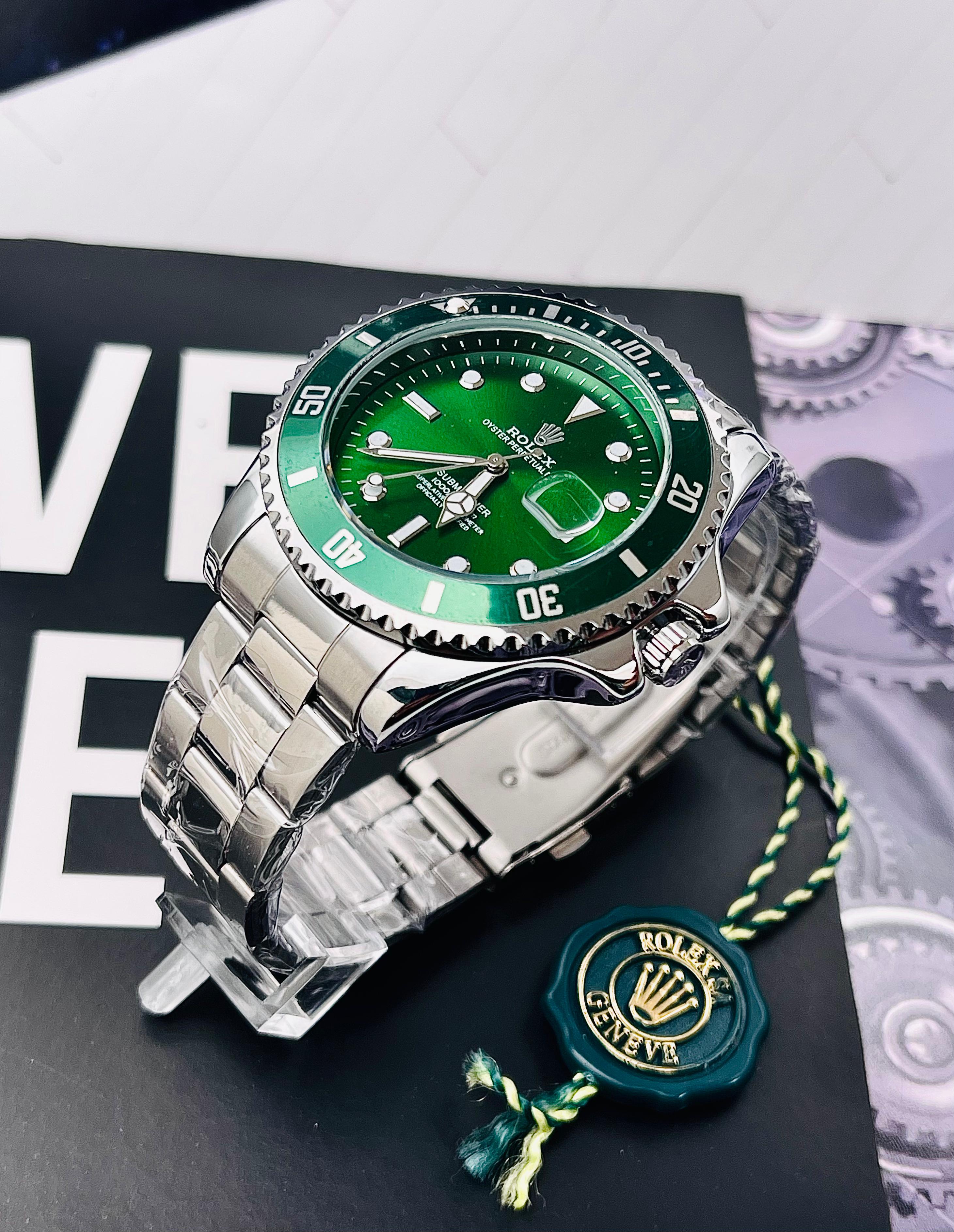 Reloj Rolex Submariner con estuche De Lujo