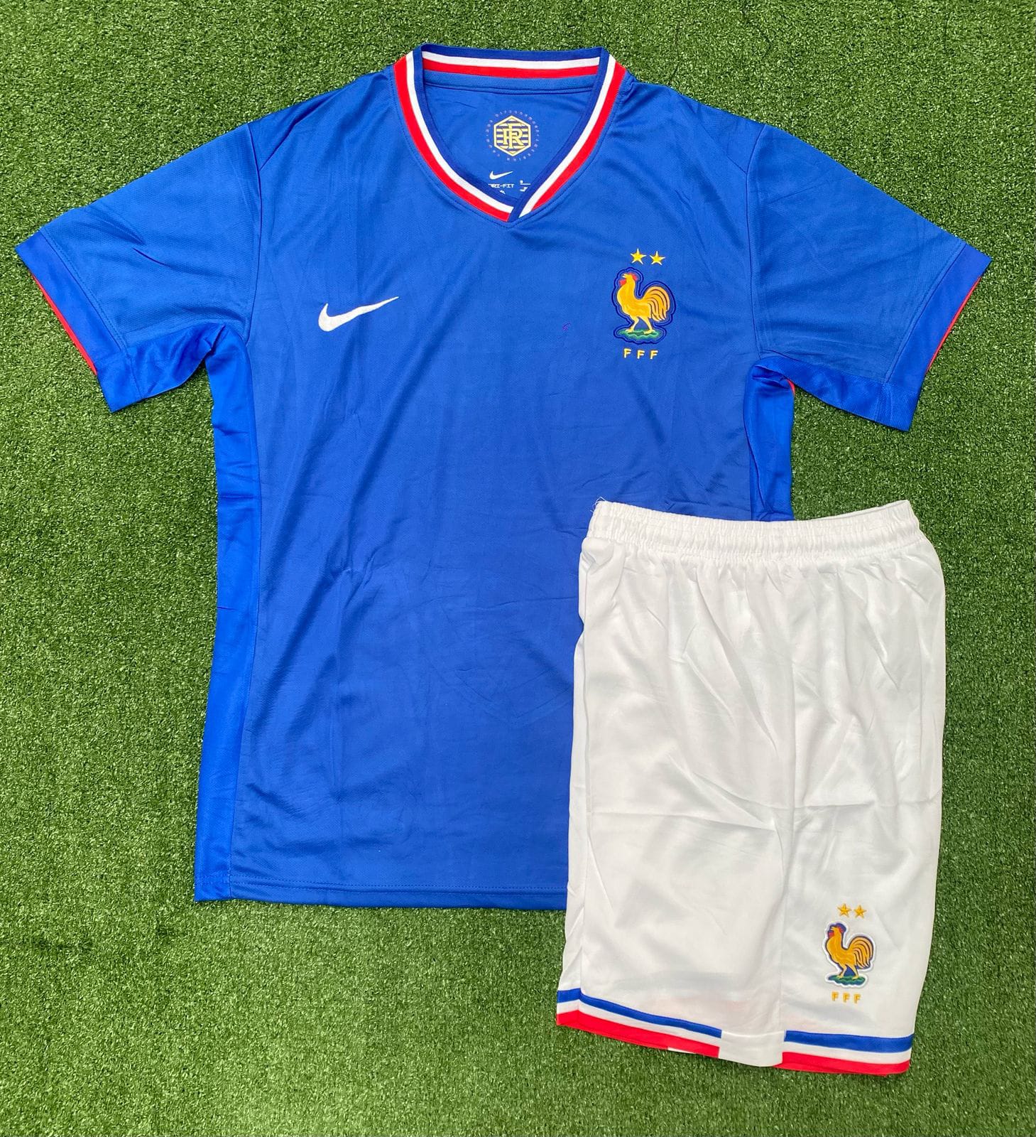 Kit Selección Francia Edición 2024 – Camiseta & Pantaloneta